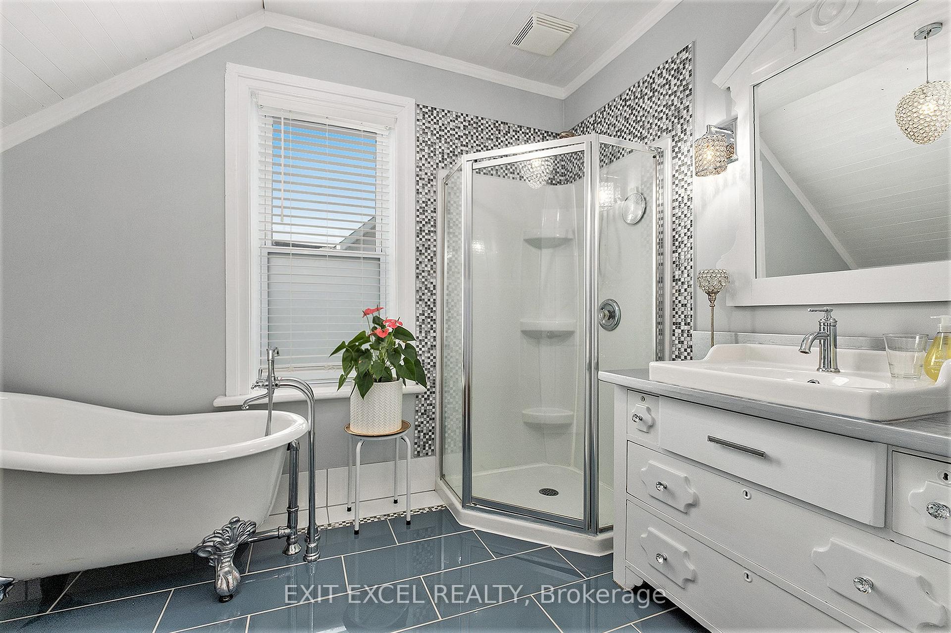 Photo 17 of 77 Napoleon Street, Carleton Place — HOMEH