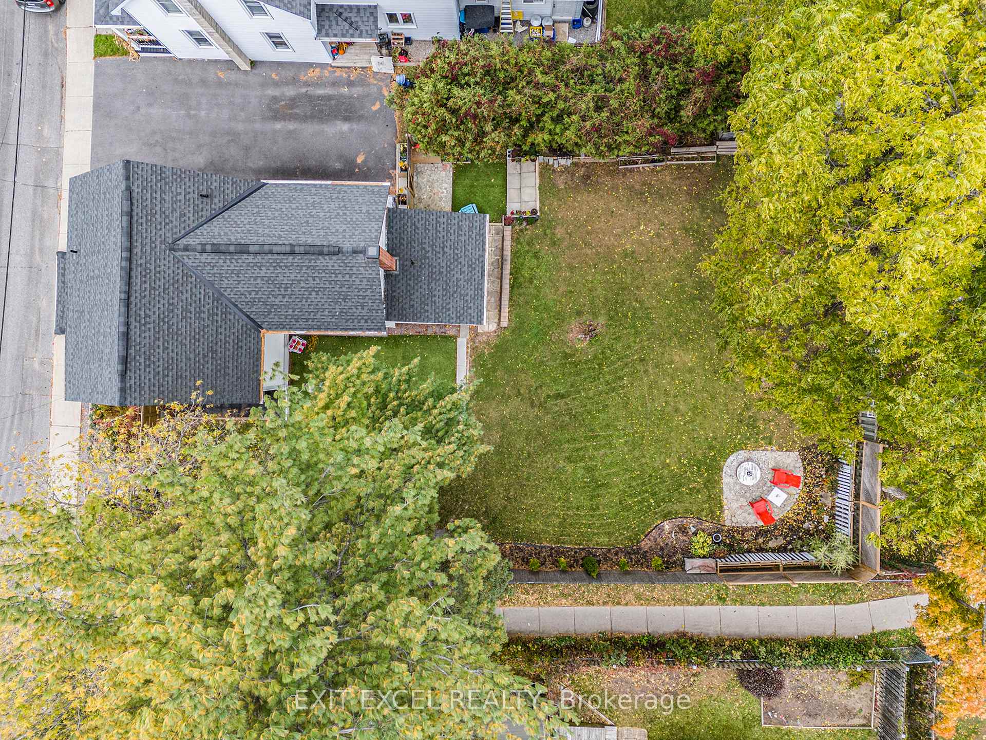 Photo 34 of 77 Napoleon Street, Carleton Place — HOMEH
