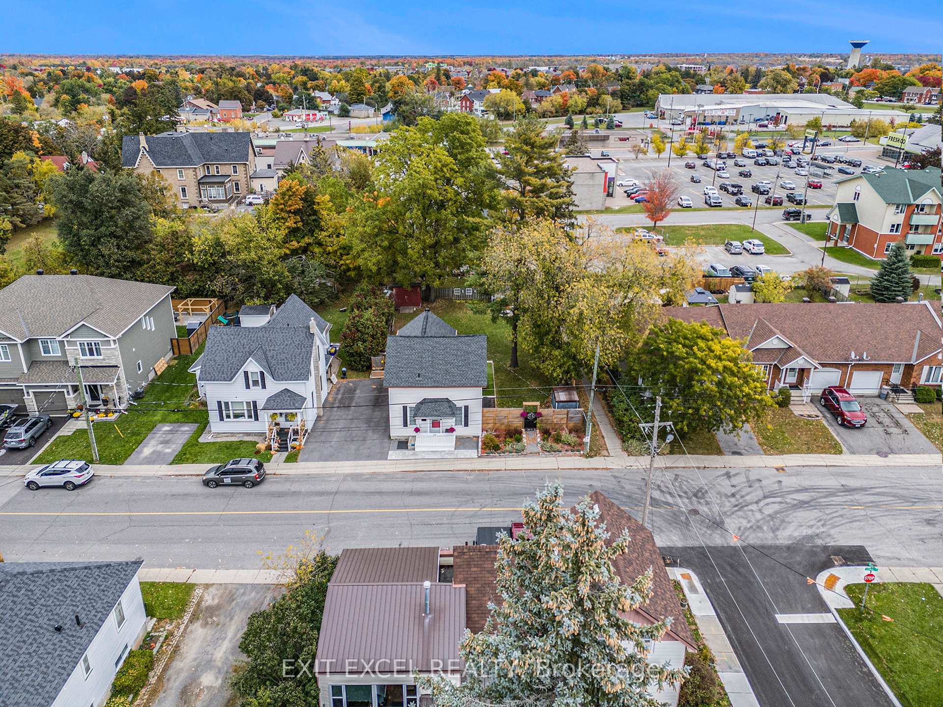 Photo 38 of 77 Napoleon Street, Carleton Place — HOMEH