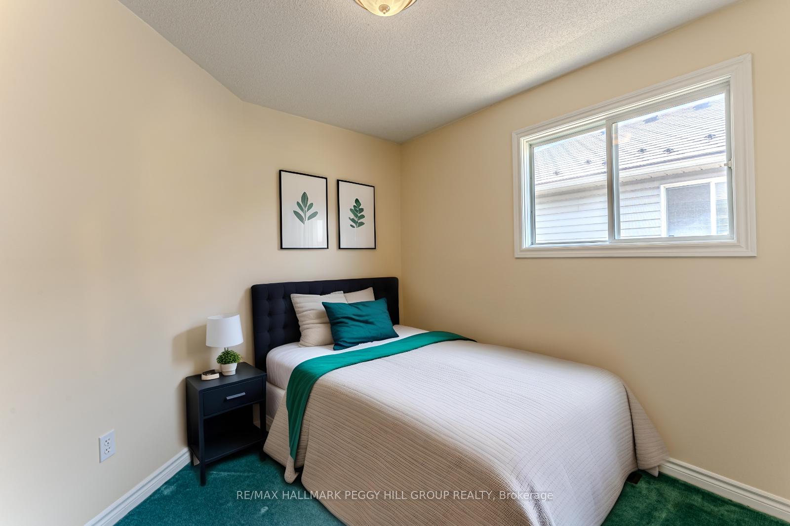 Photo 7 of 4 Mapleton Avenue, Barrie, Holly — HOMEH