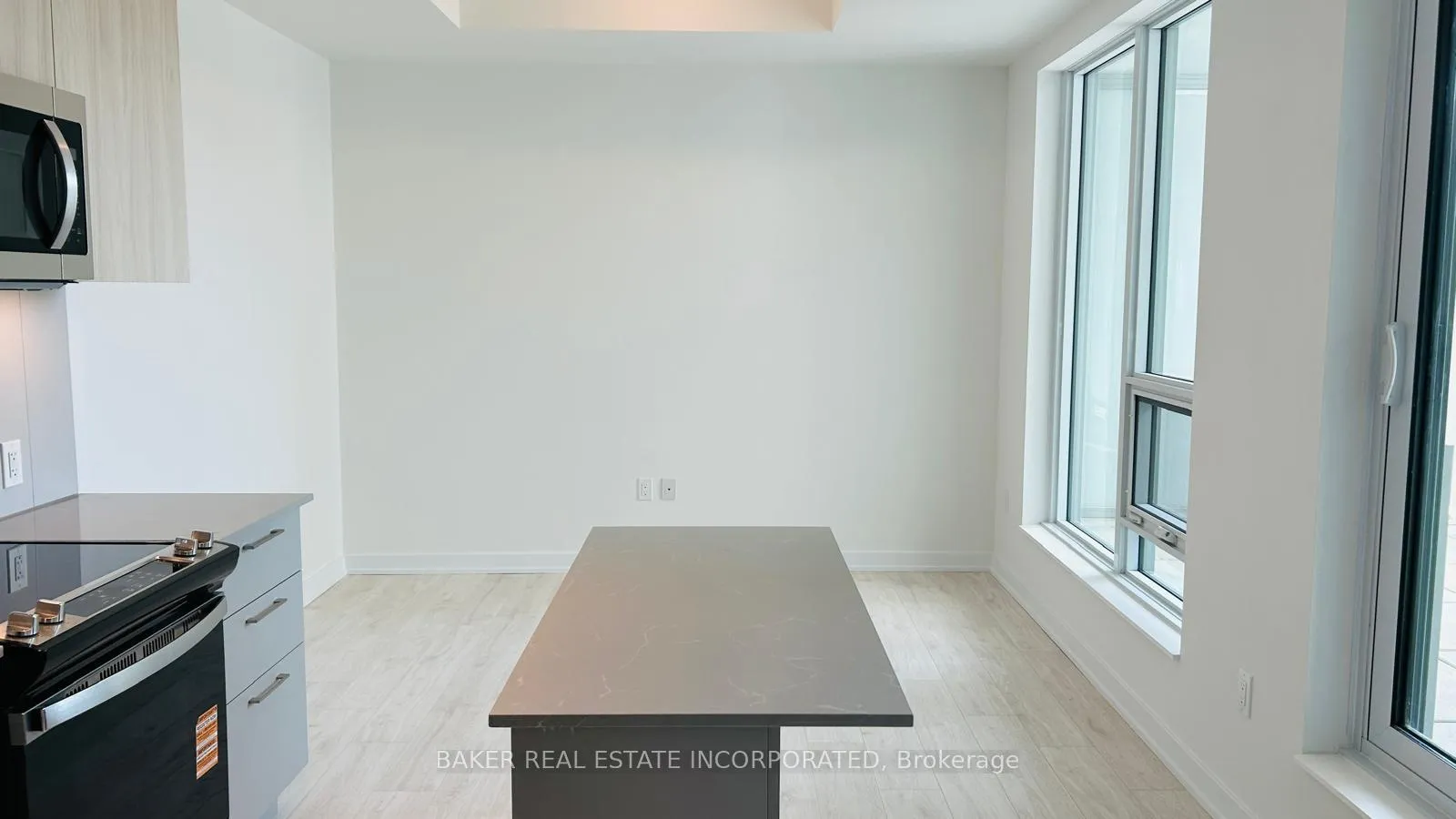 Photo 3 of Unit 201, 500 Plains Road E, Burlington, LaSalle — HOMEH