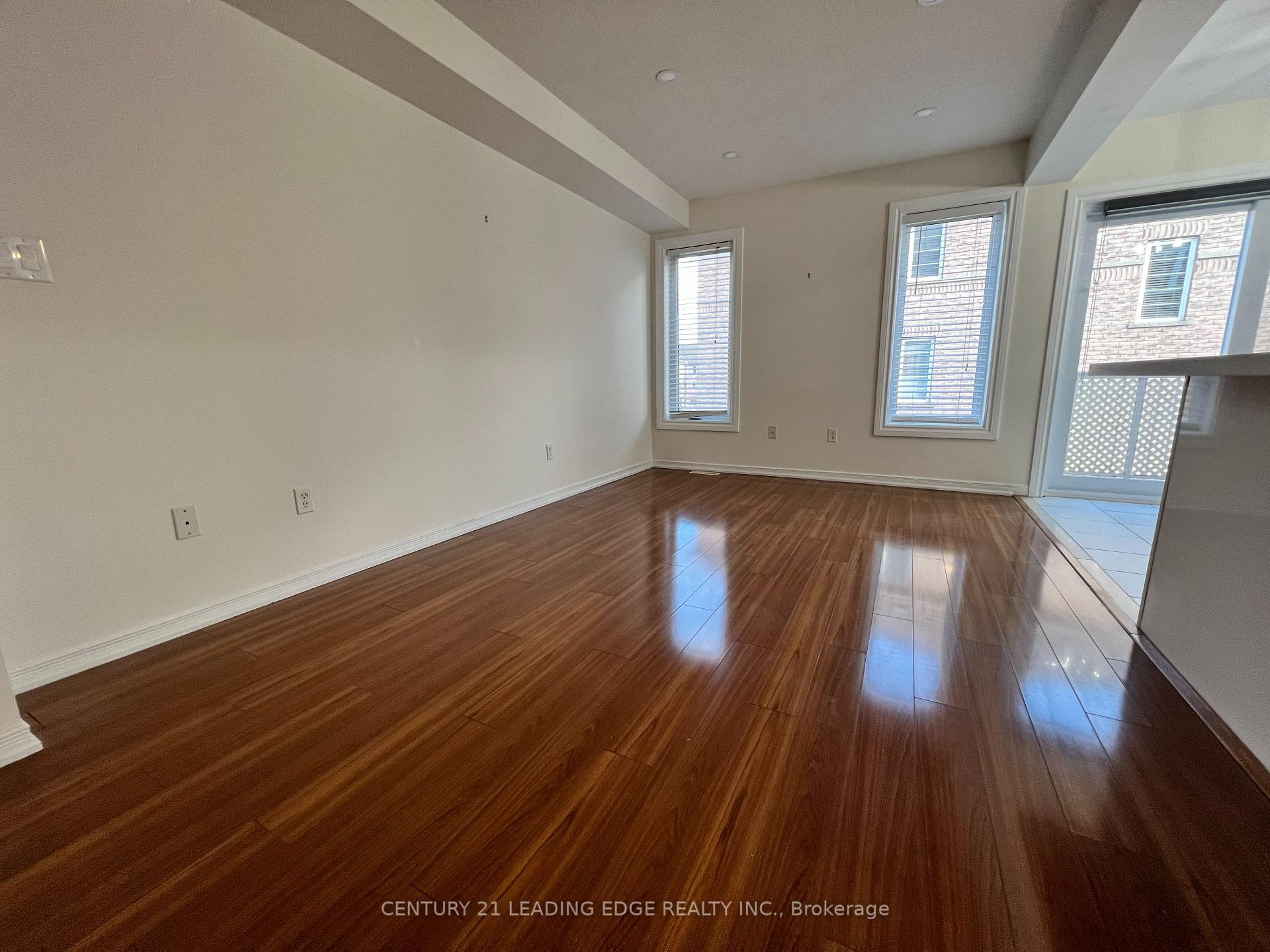 Photo 9 of 11 Talbotshire Street, Ajax, South West — HOMEH