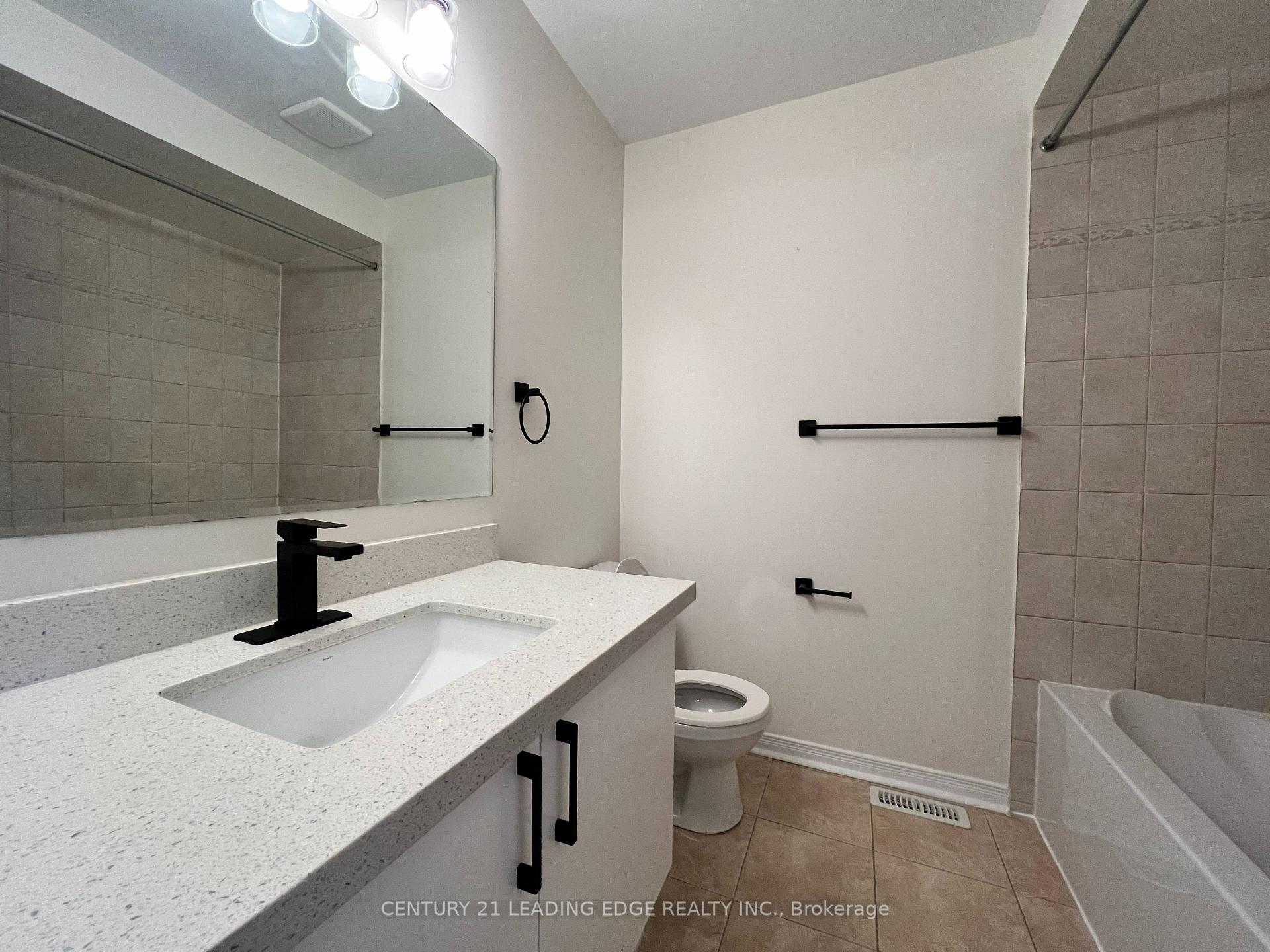 Photo 16 of 11 Talbotshire Street, Ajax, South West — HOMEH