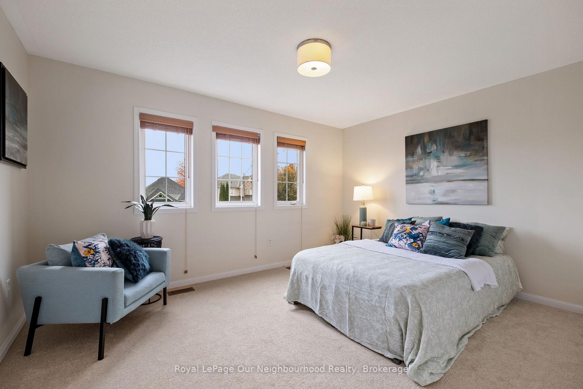 Photo 20 of 282 Bons Avenue, Clarington, Bowmanville — HOMEH