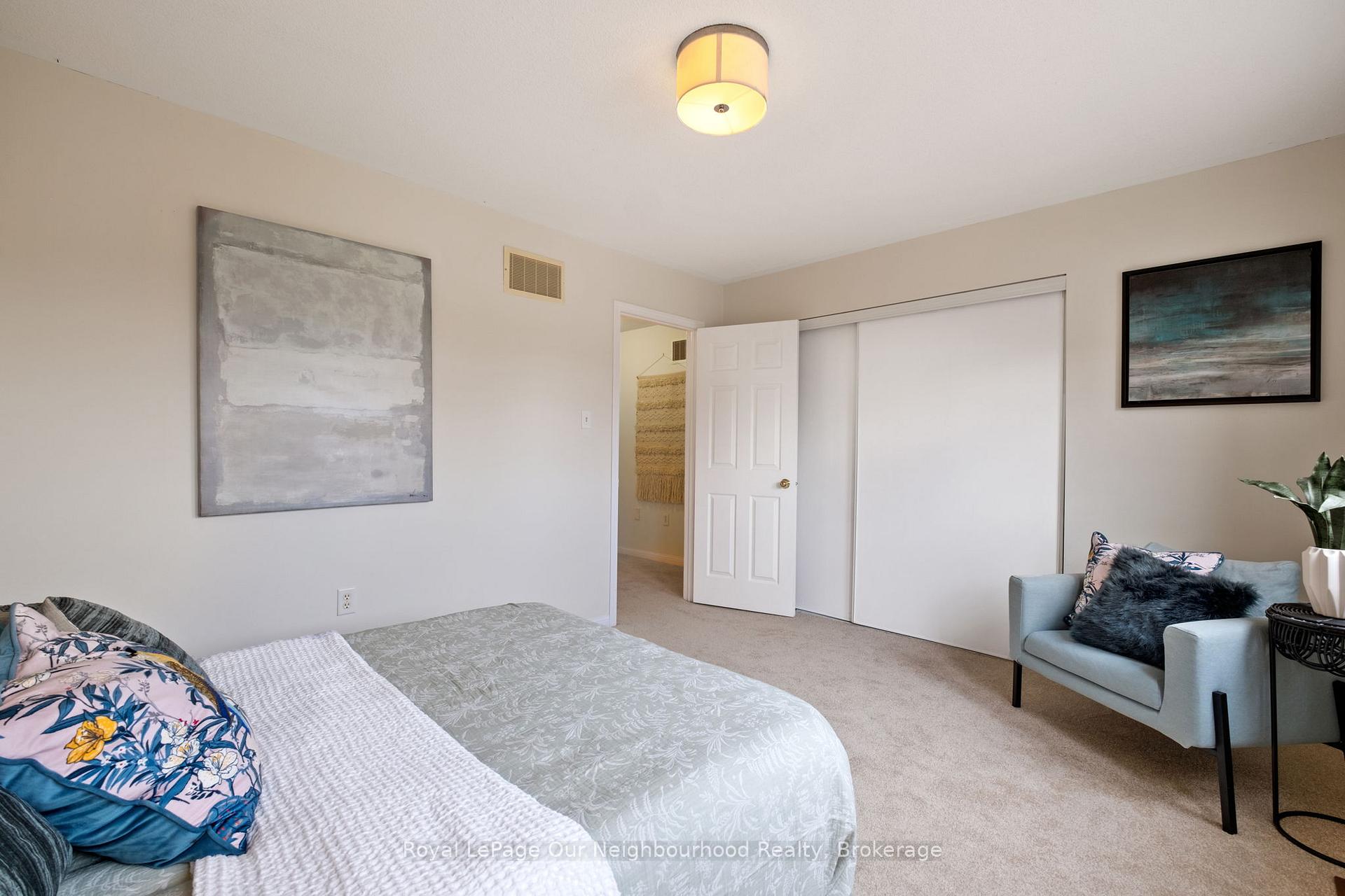 Photo 17 of 282 Bons Avenue, Clarington, Bowmanville — HOMEH