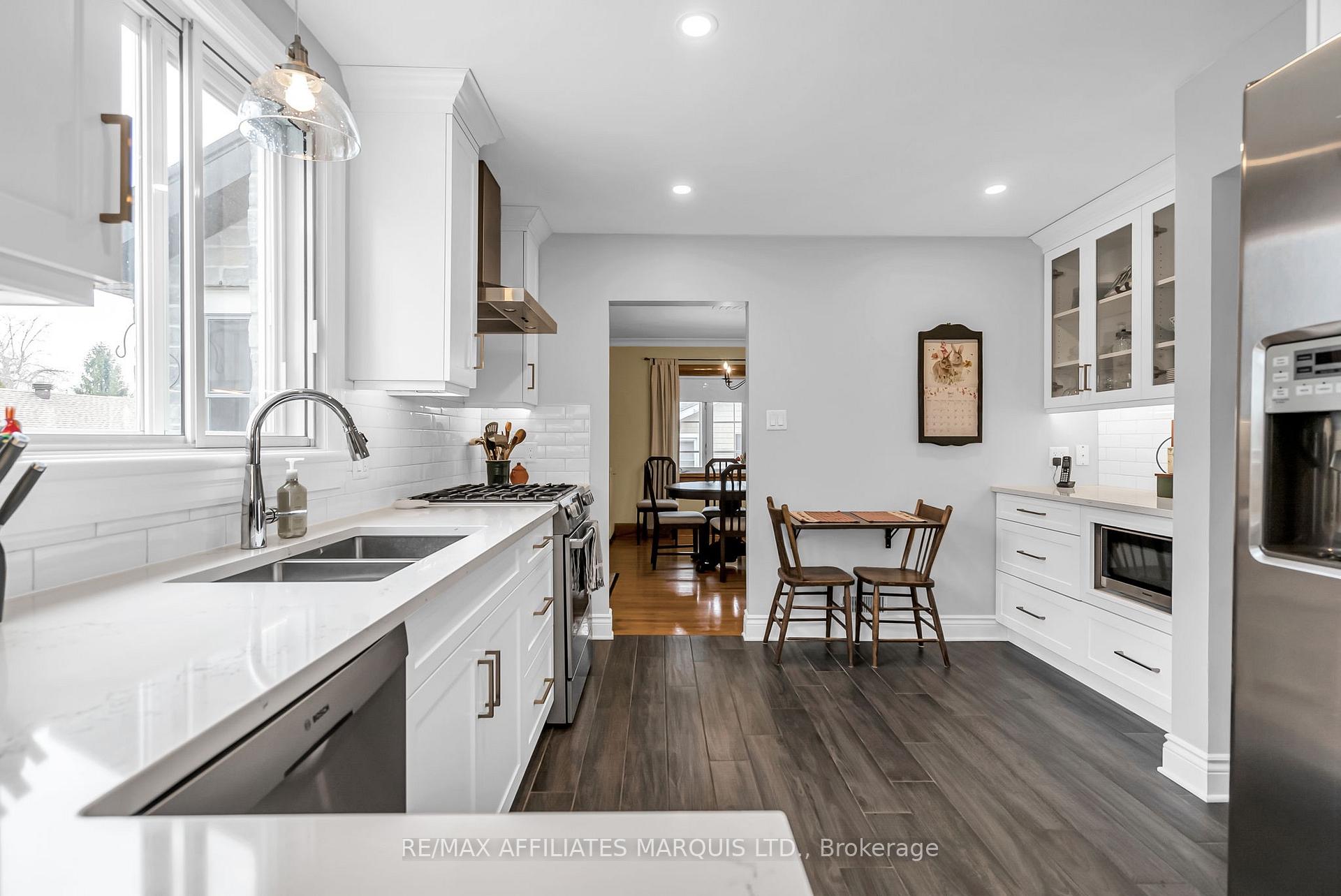 Photo 3 of 1601 Peter Street, Cornwall — HOMEH