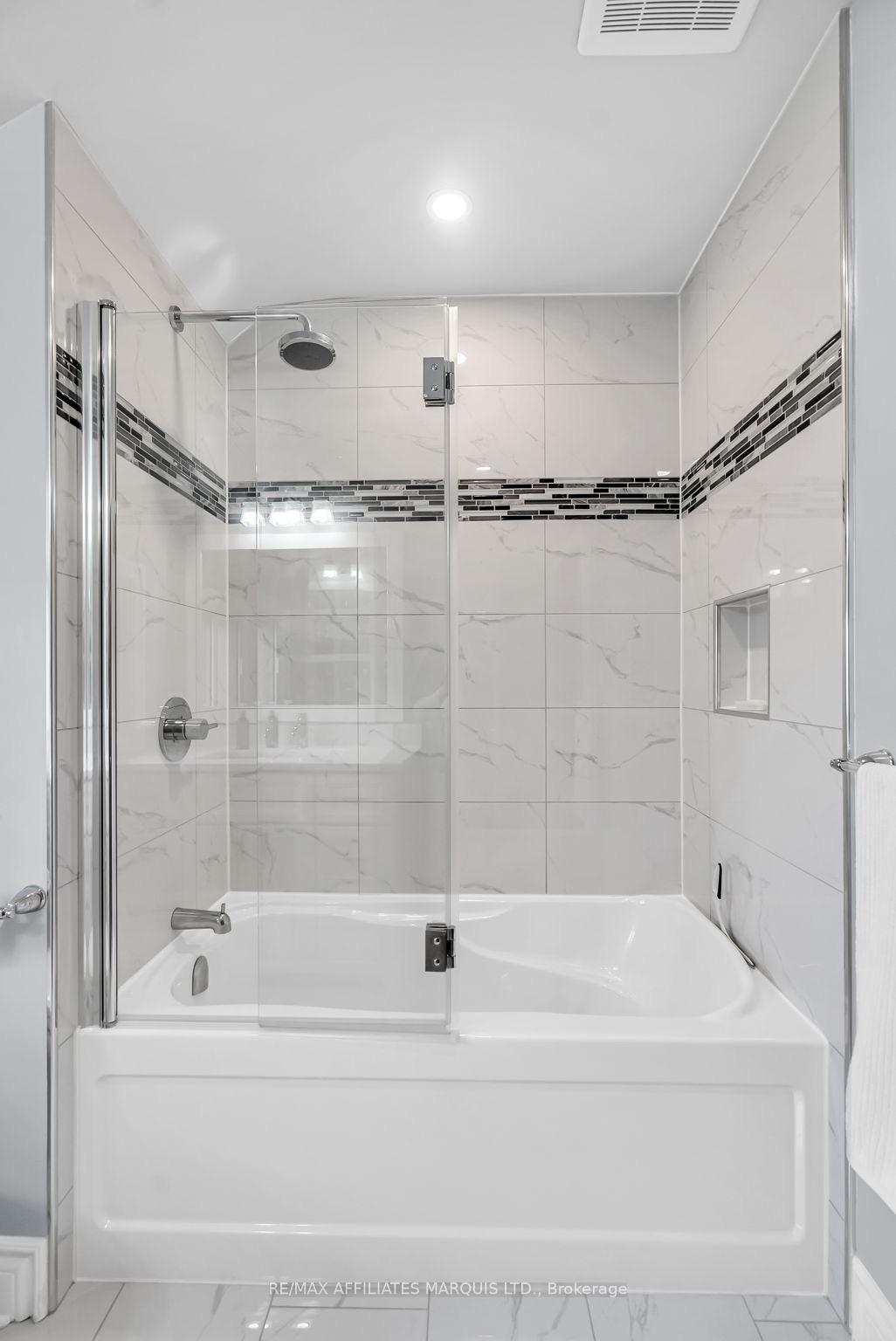 Photo 34 of 1601 Peter Street, Cornwall — HOMEH