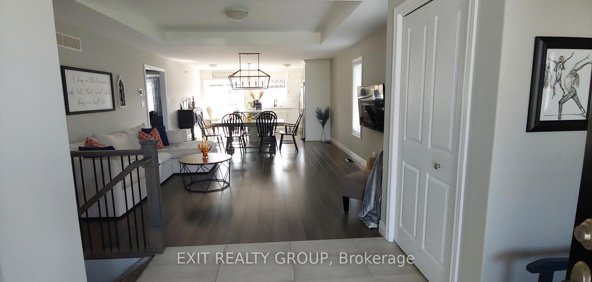 Photo 4 of 66 Deacon Place, Belleville, Belleville Ward — HOMEH