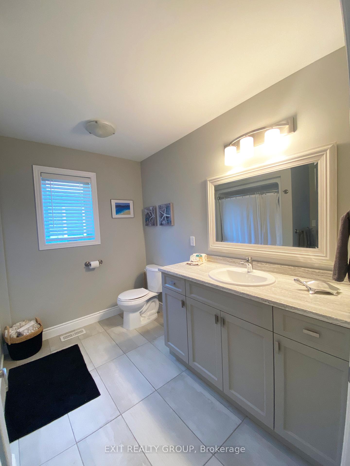 Photo 18 of 66 Deacon Place, Belleville, Belleville Ward — HOMEH
