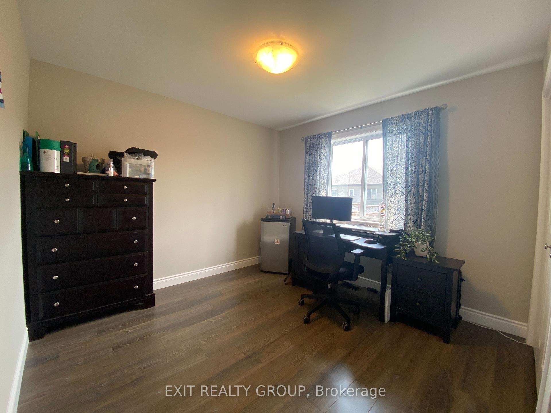 Photo 21 of 66 Deacon Place, Belleville, Belleville Ward — HOMEH