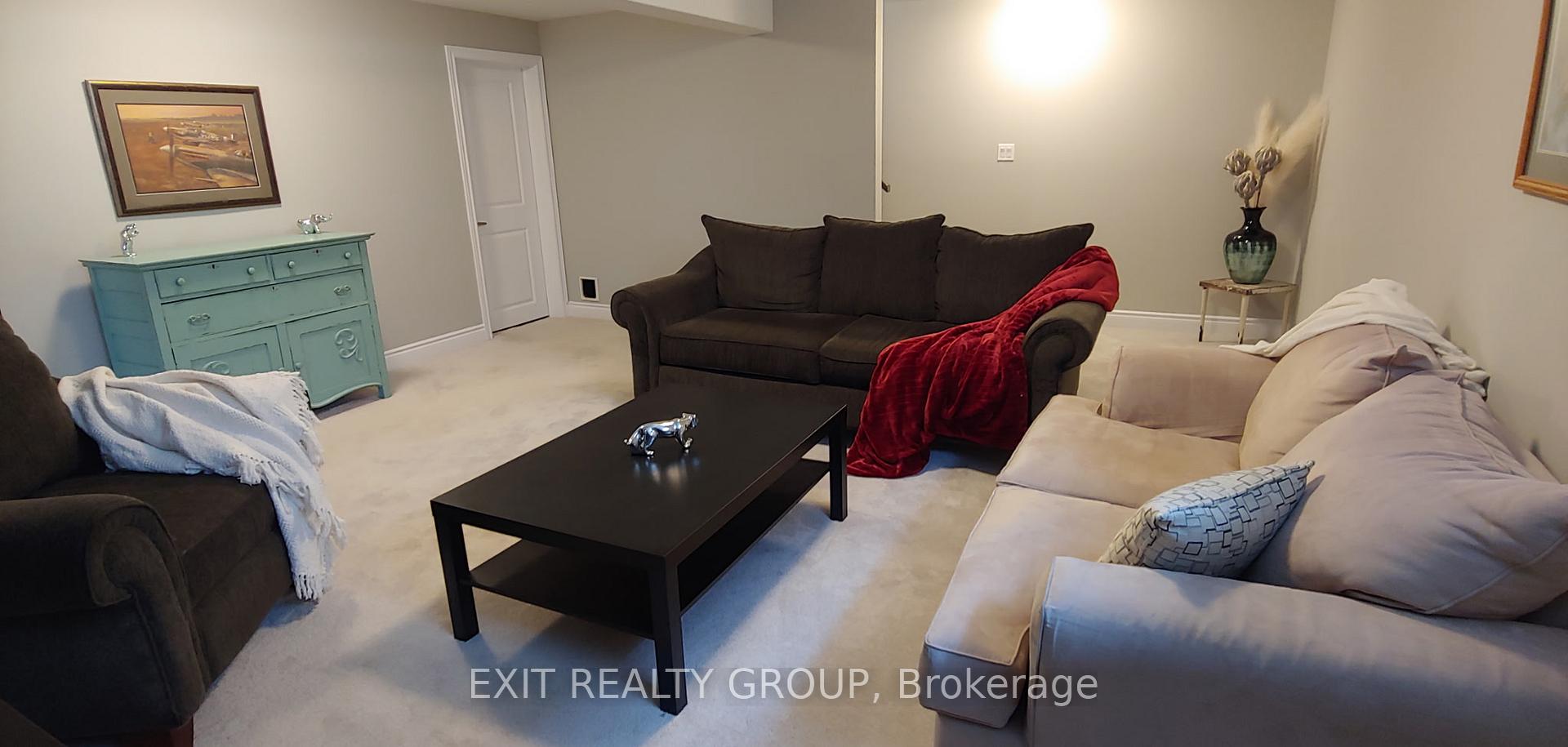 Photo 23 of 66 Deacon Place, Belleville, Belleville Ward — HOMEH