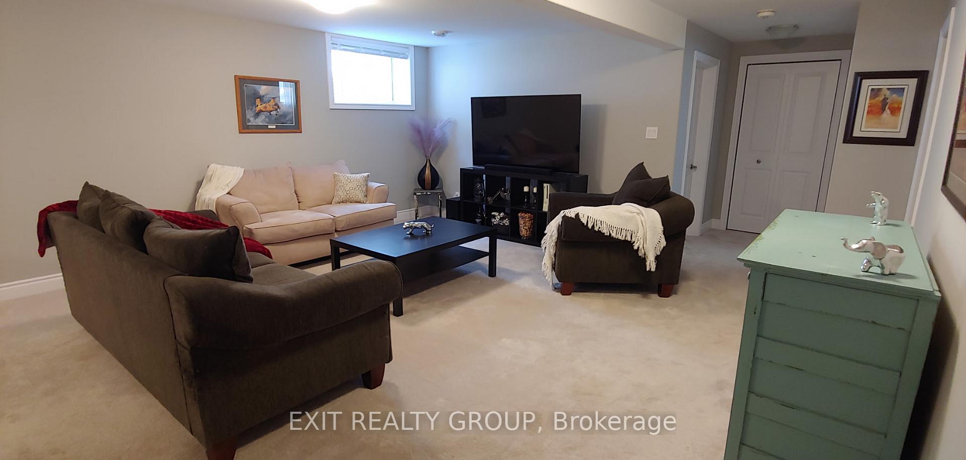 Photo 27 of 66 Deacon Place, Belleville, Belleville Ward — HOMEH