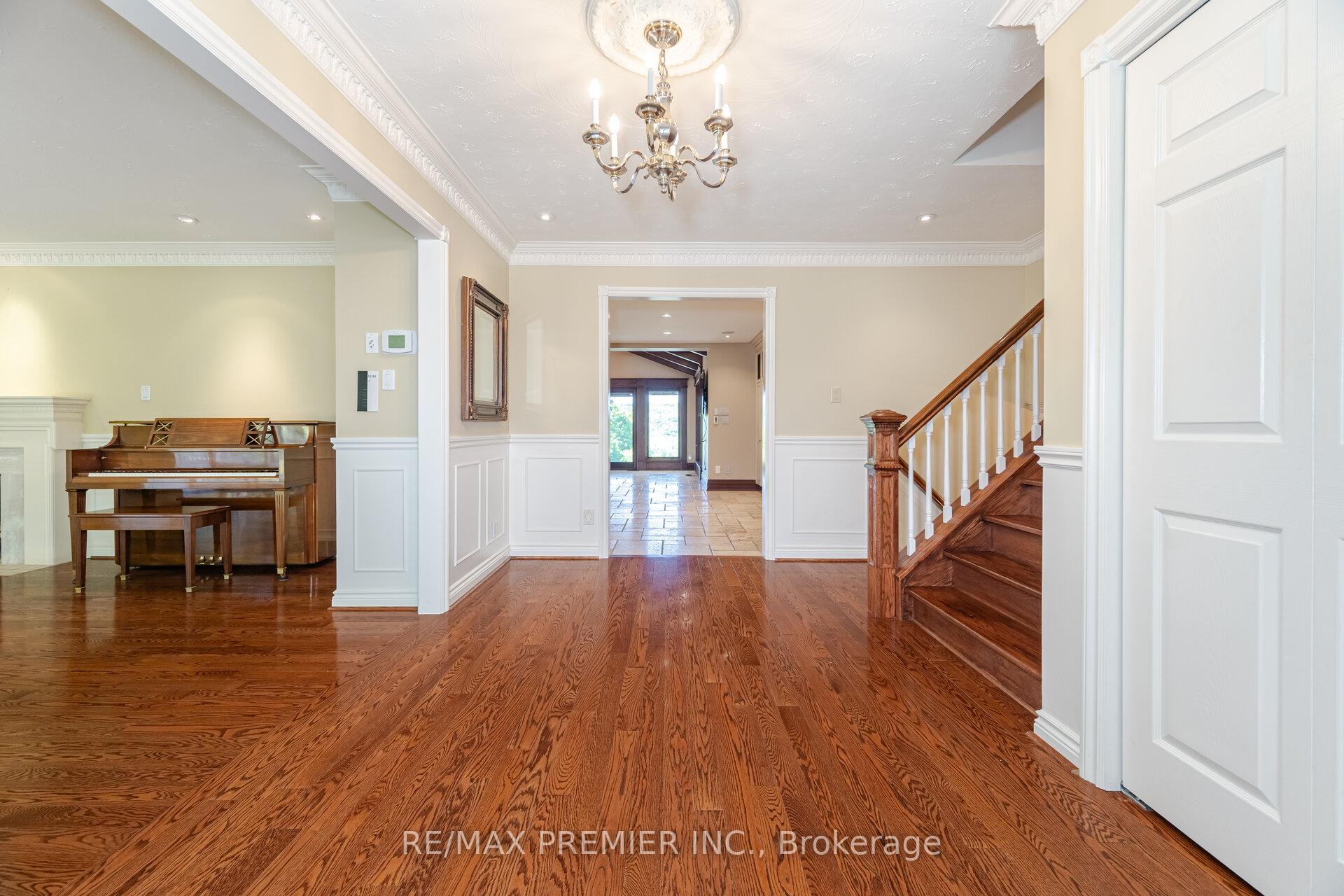 Photo 3 of 18 Ingleview Drive, Caledon, Inglewood — HOMEH