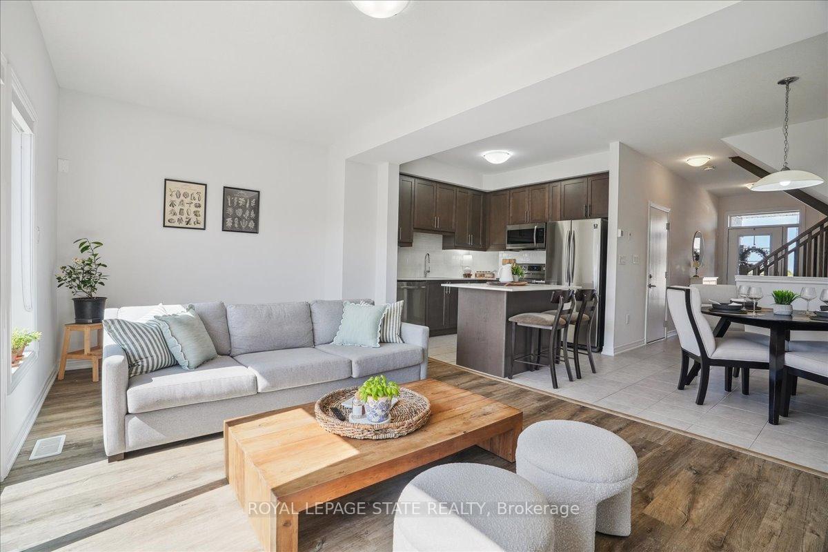 Photo 3 of 101 Tom Brown Drive, Brant, Paris — HOMEH