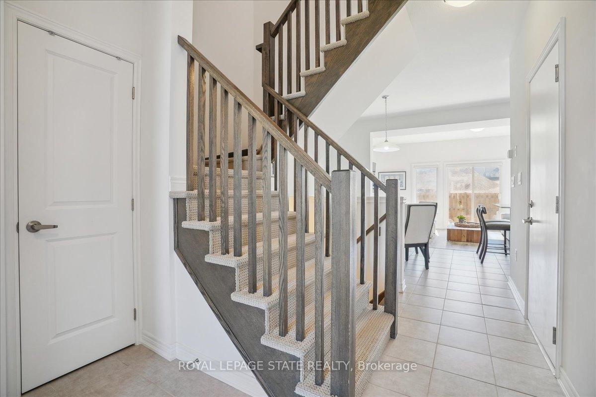 Photo 29 of 101 Tom Brown Drive, Brant, Paris — HOMEH