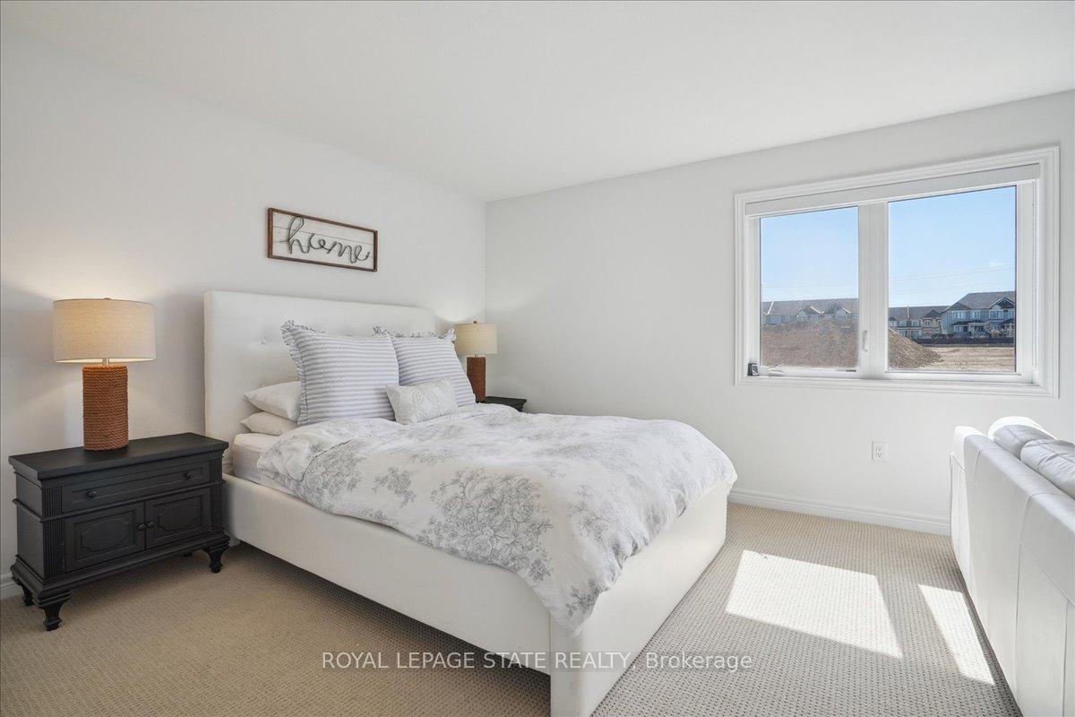 Photo 30 of 101 Tom Brown Drive, Brant, Paris — HOMEH