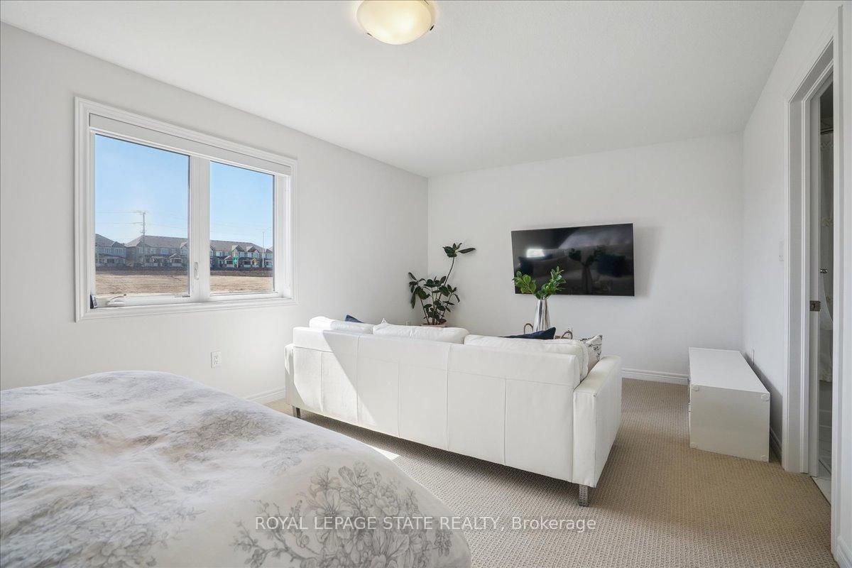 Photo 31 of 101 Tom Brown Drive, Brant, Paris — HOMEH
