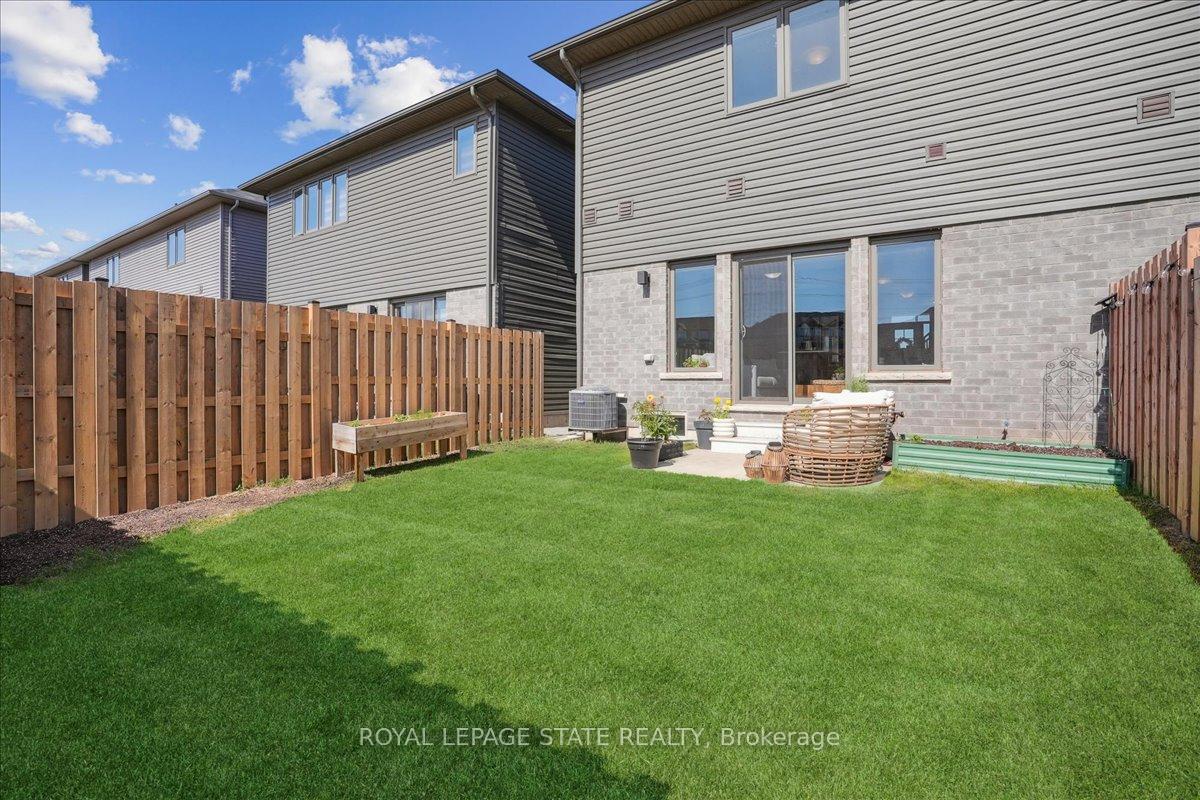 Photo 39 of 101 Tom Brown Drive, Brant, Paris — HOMEH