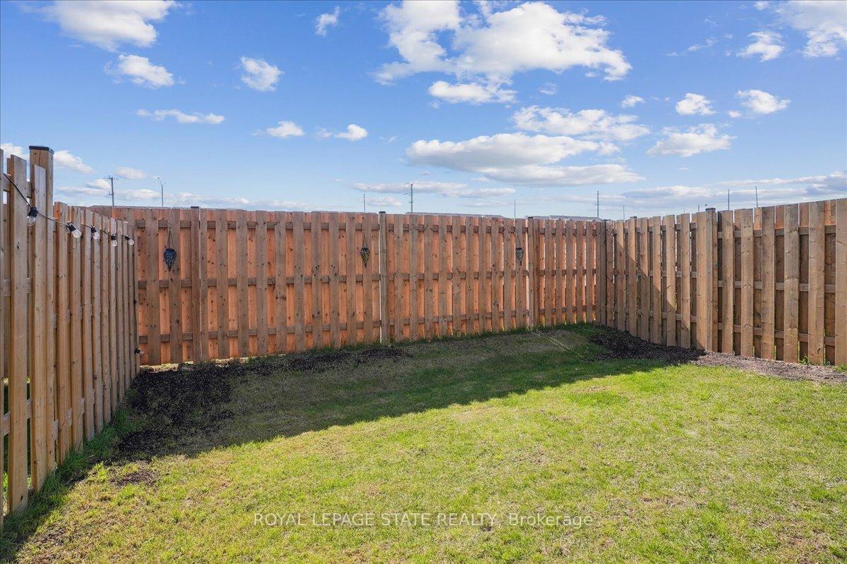 Photo 38 of 101 Tom Brown Drive, Brant, Paris — HOMEH