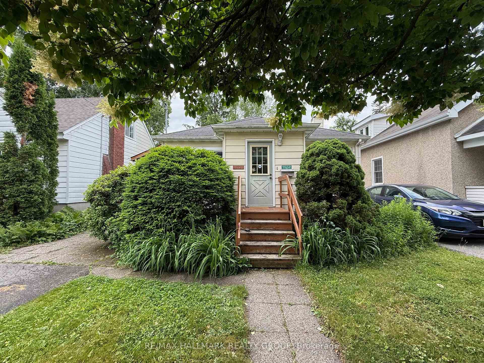 Photo 1 of 112 Clegg Street, Ottawa, Ottawa East — HOMEH