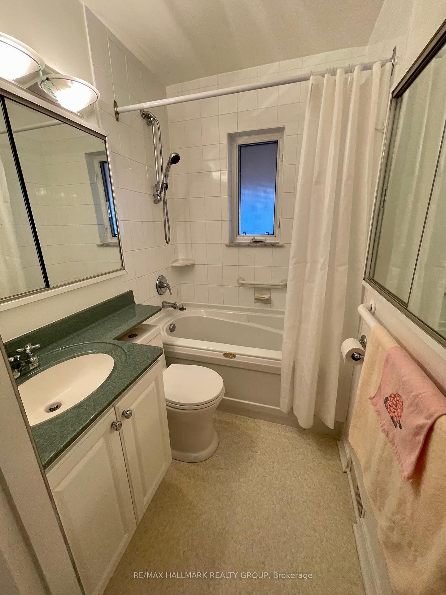 Photo 12 of 112 Clegg Street, Ottawa, Ottawa East — HOMEH