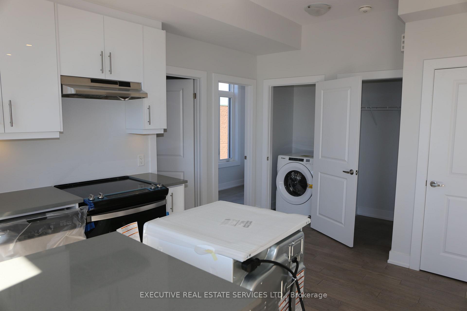 Photo 4 of Unit U239, 9580 Islington Avenue, Vaughan, Sonoma Heights — HOMEH