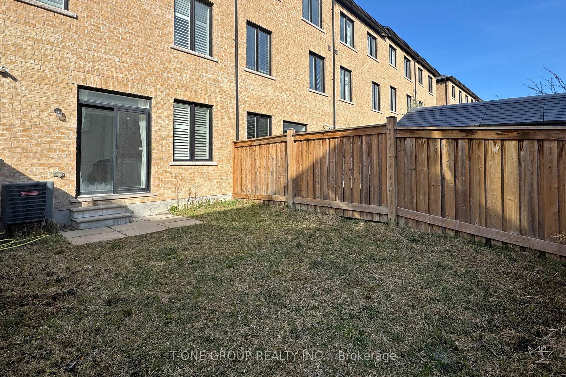 Photo 36 of 37 Quarrie Lane, Ajax, Northwest Ajax — HOMEH