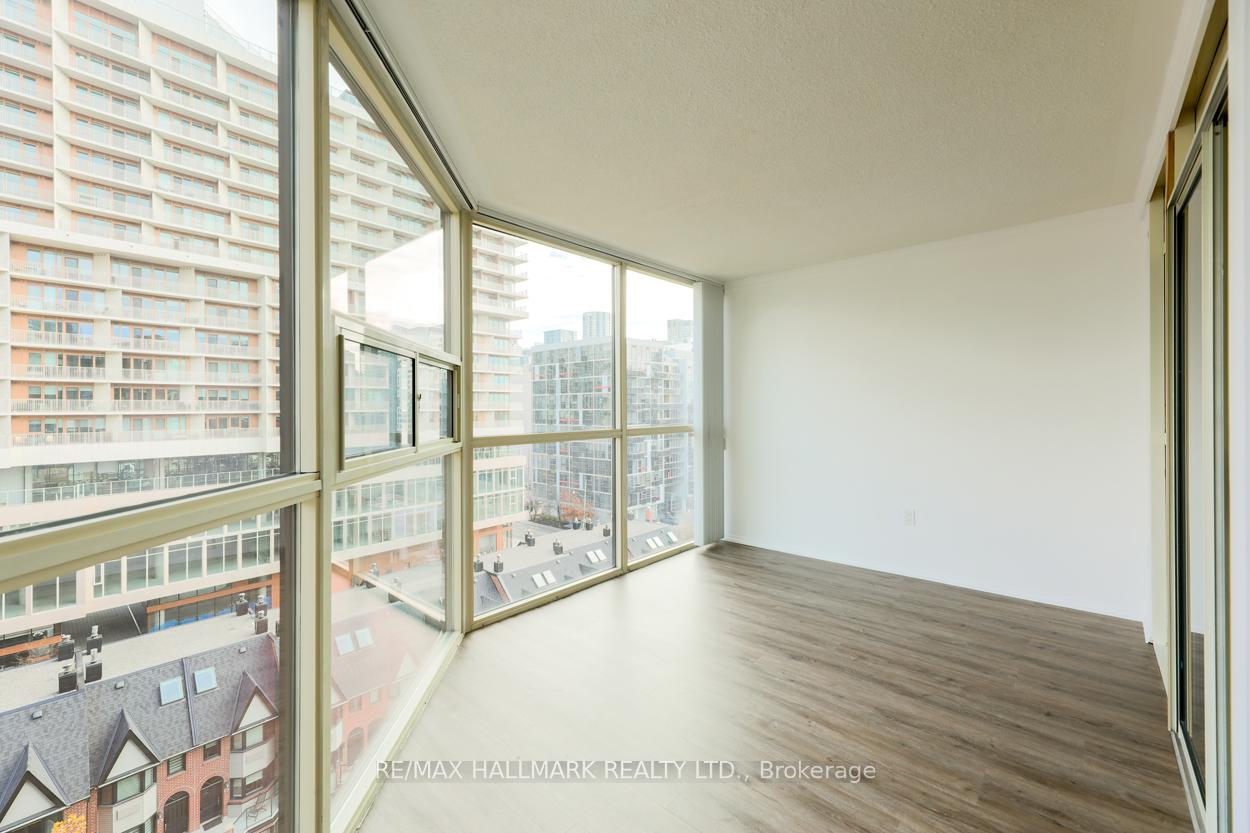 Photo 21 of Unit 901, 701 King Street W, Toronto, Niagara — HOMEH