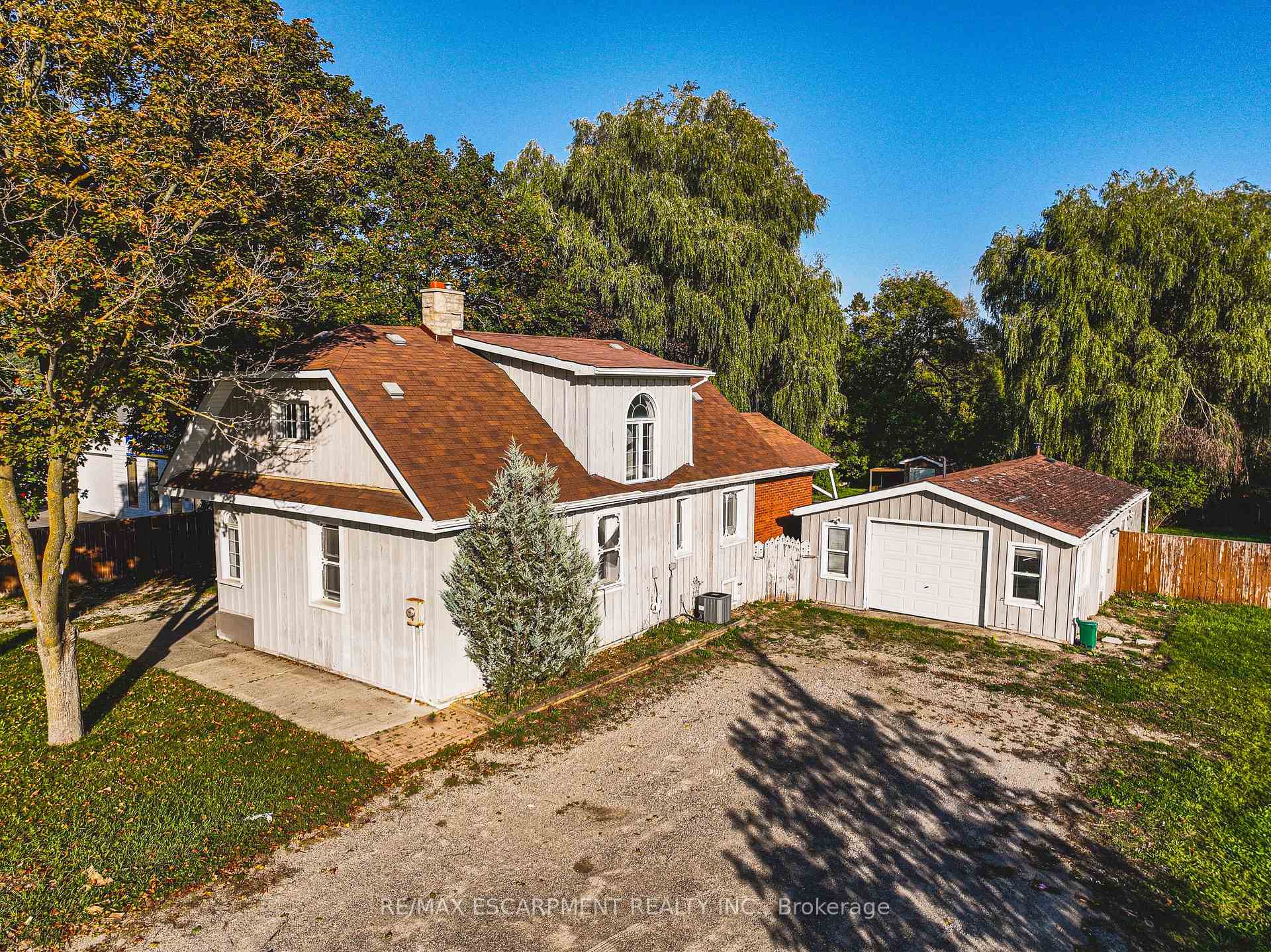 Front of 9589 Wellington 124 Road