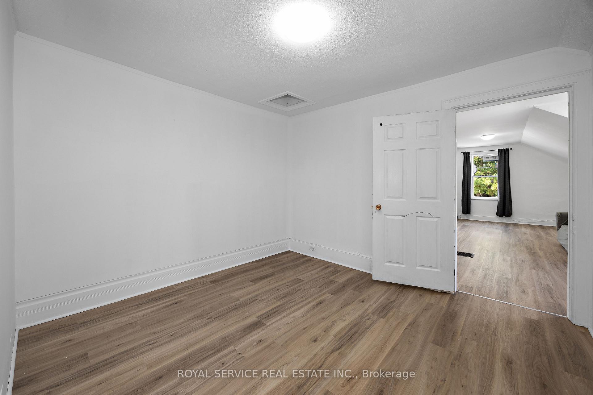 Photo 44 of 73 King Street W, Cavan Monaghan, Millbrook Village — HOMEH