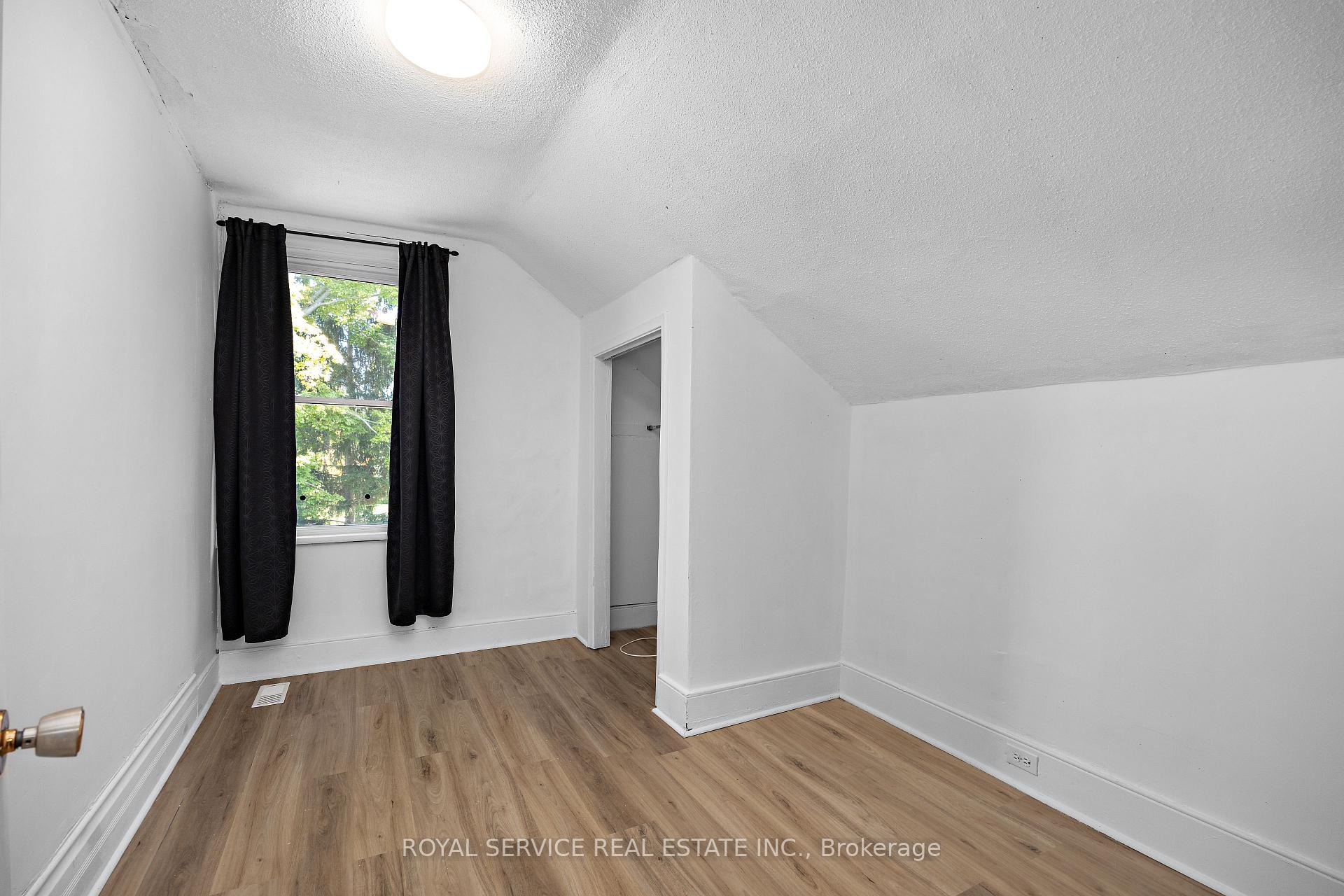 Photo 36 of 73 King Street W, Cavan Monaghan, Millbrook Village — HOMEH