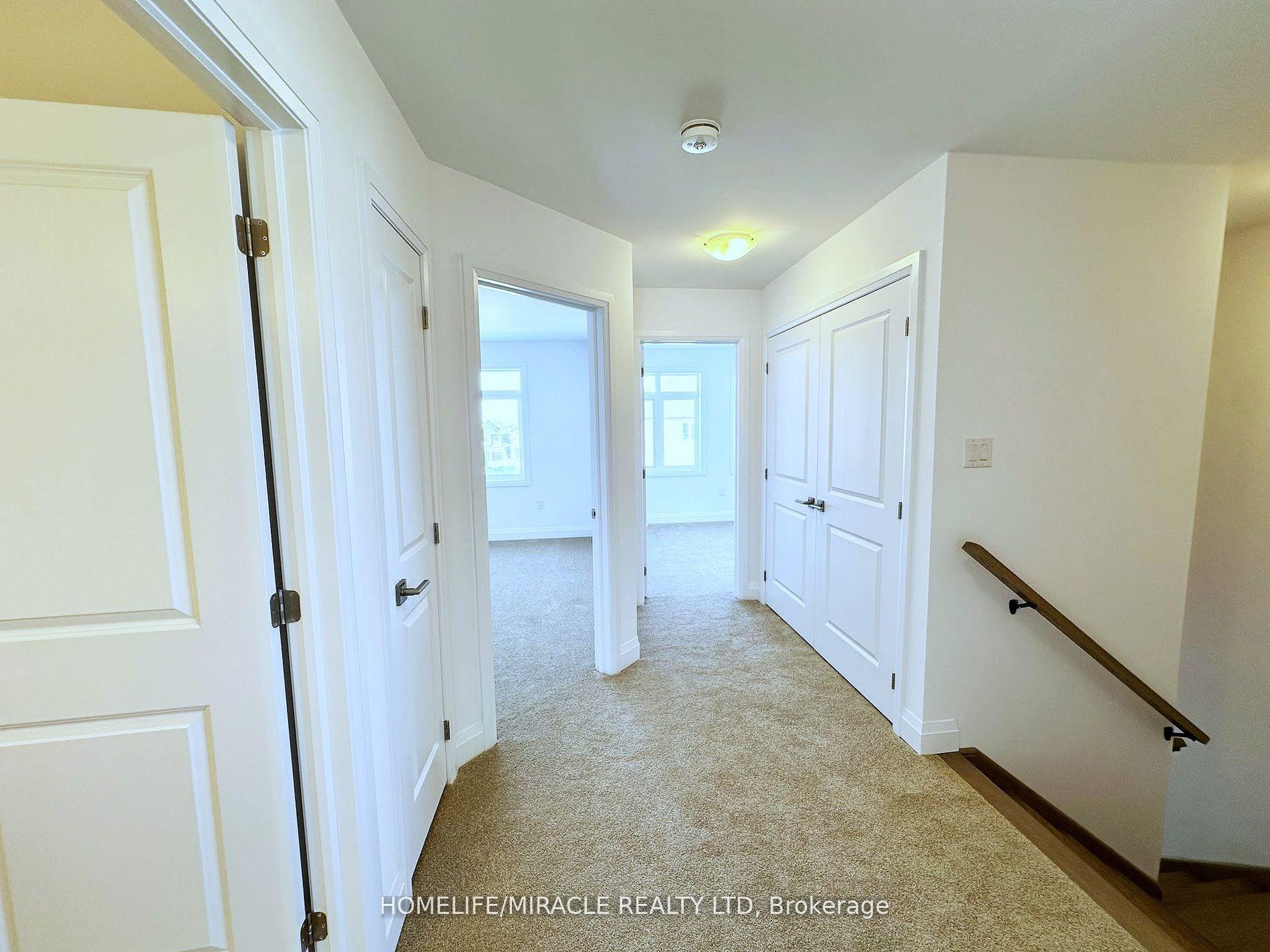 Photo 14 of 25 Gateway Drive, Barrie, Rural Barrie Southeast — HOMEH