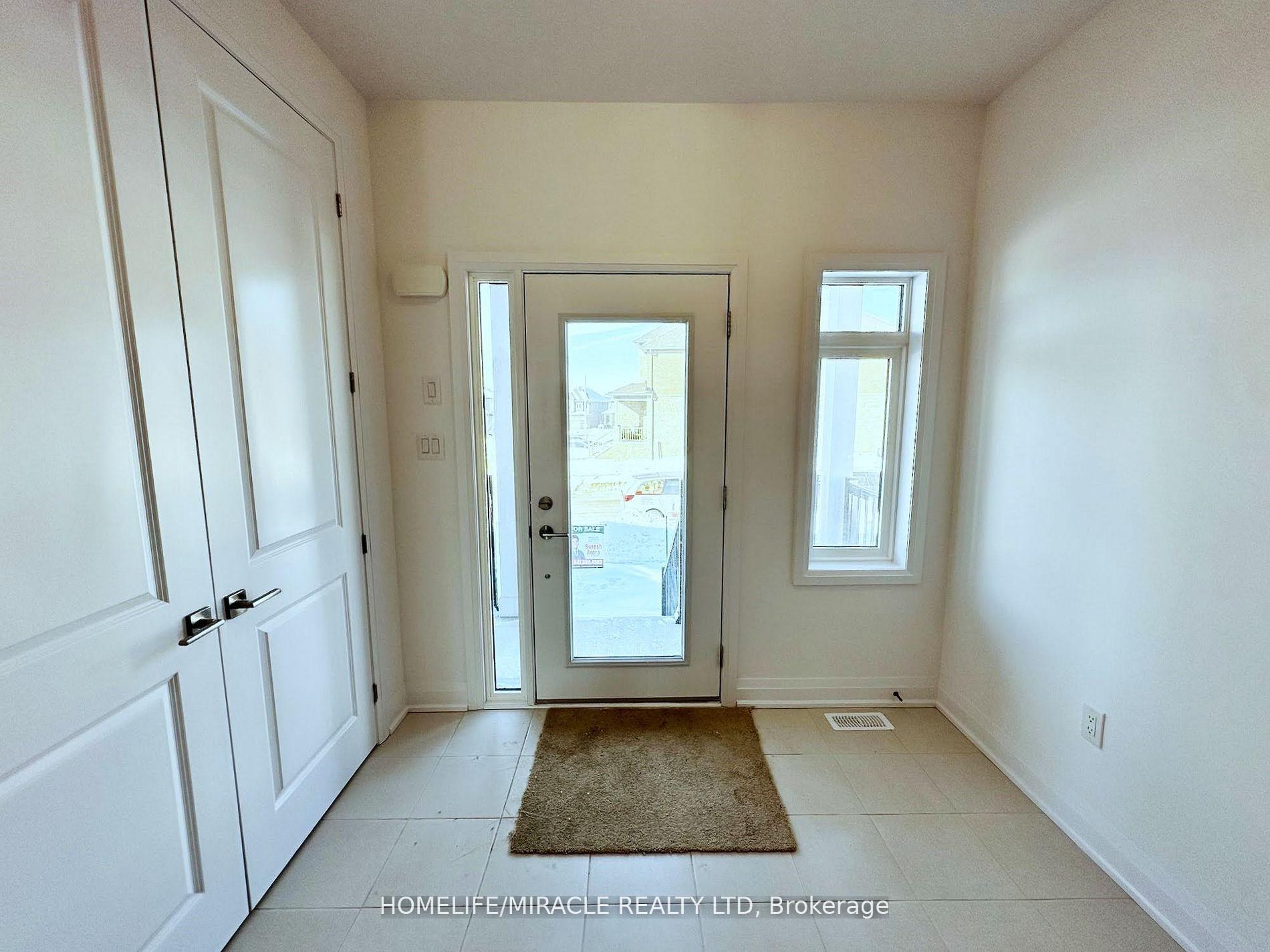 Photo 23 of 25 Gateway Drive, Barrie, Rural Barrie Southeast — HOMEH