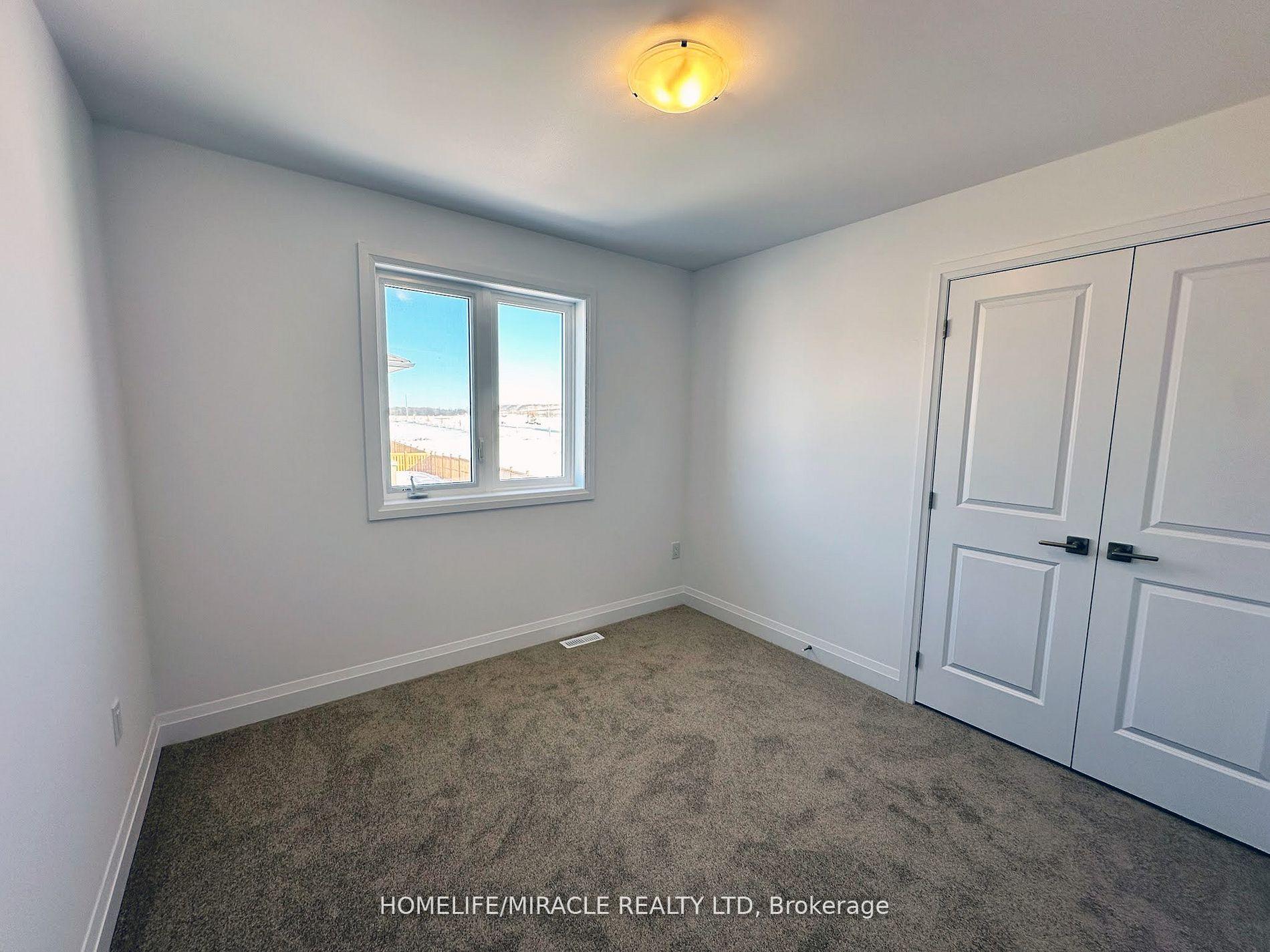 Photo 27 of 25 Gateway Drive, Barrie, Rural Barrie Southeast — HOMEH