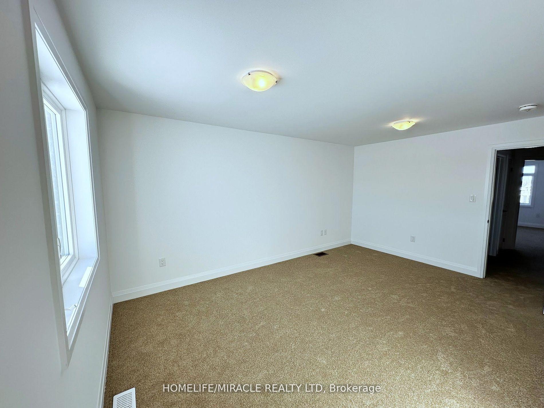 Photo 29 of 25 Gateway Drive, Barrie, Rural Barrie Southeast — HOMEH