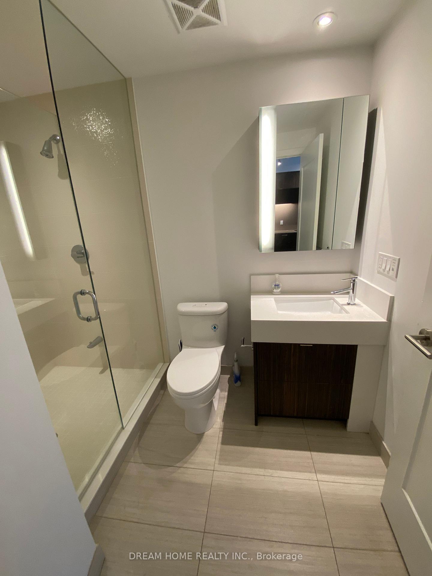 Photo 7 of Unit 3009, 10 York Street, Toronto, Waterfront Communities — HOMEH