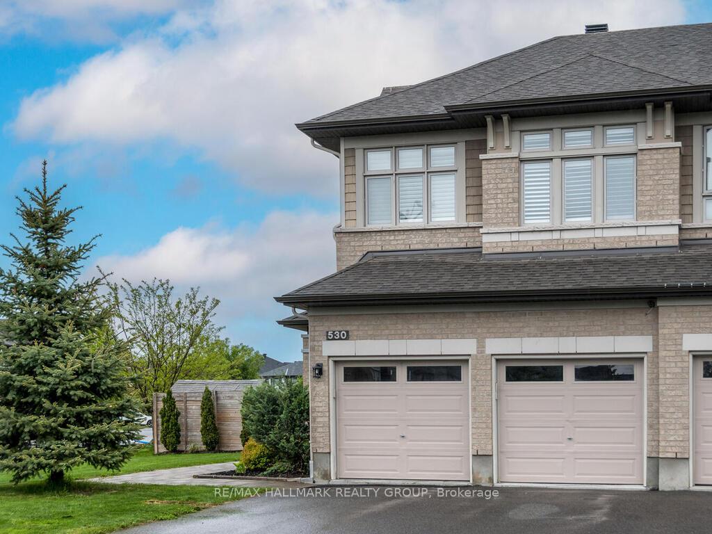 Photo 1 of 530 Earnscliffe Grove, Ottawa, Riverside South/Gloucester Glen — HOMEH