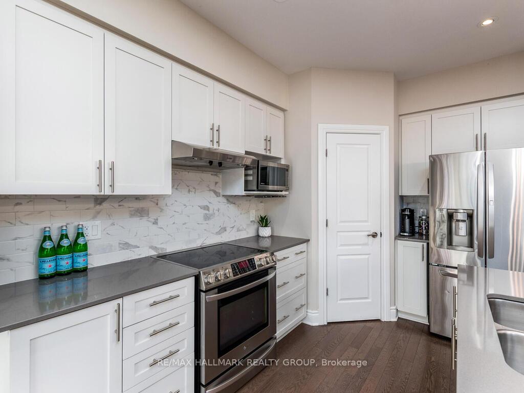 Photo 13 of 530 Earnscliffe Grove, Ottawa, Riverside South/Gloucester Glen — HOMEH