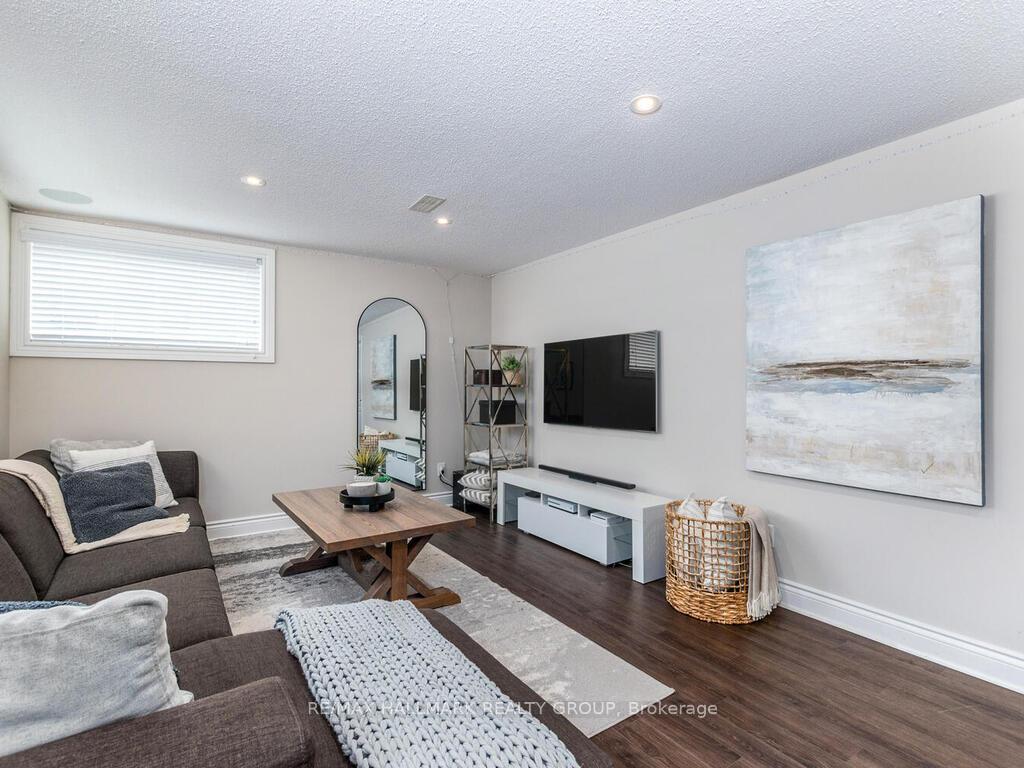 Photo 27 of 530 Earnscliffe Grove, Ottawa, Riverside South/Gloucester Glen — HOMEH
