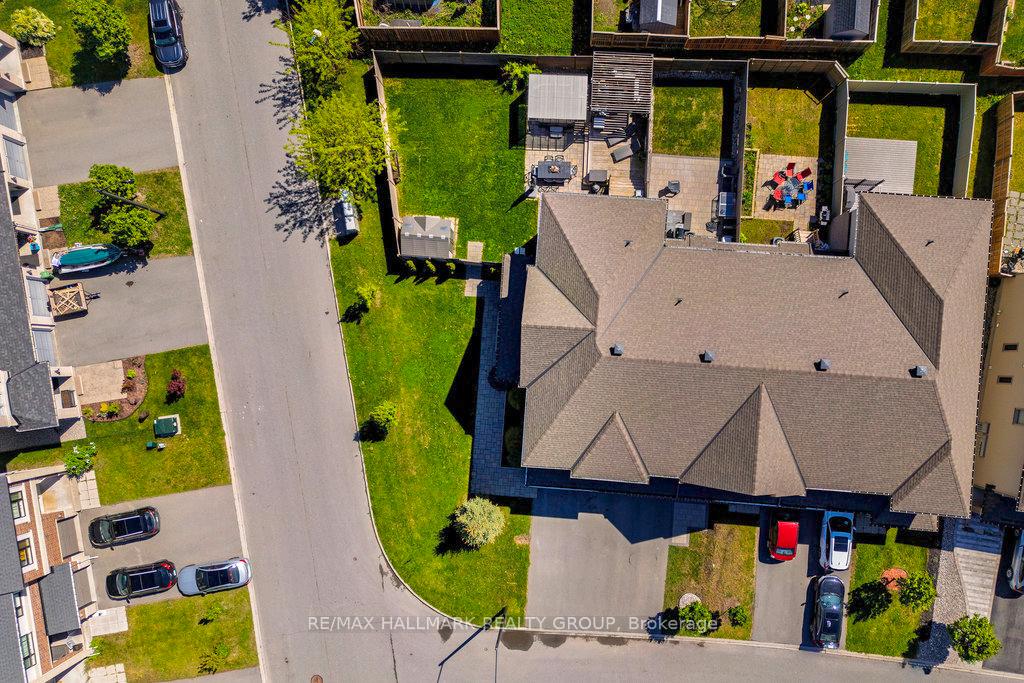 Photo 32 of 530 Earnscliffe Grove, Ottawa, Riverside South/Gloucester Glen — HOMEH