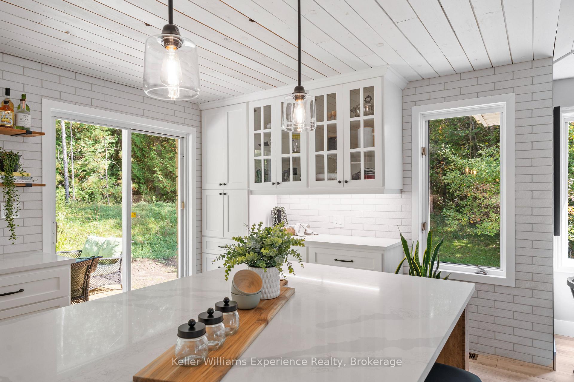 Photo 12 of 702473 Sideroad 5, Chatsworth — HOMEH