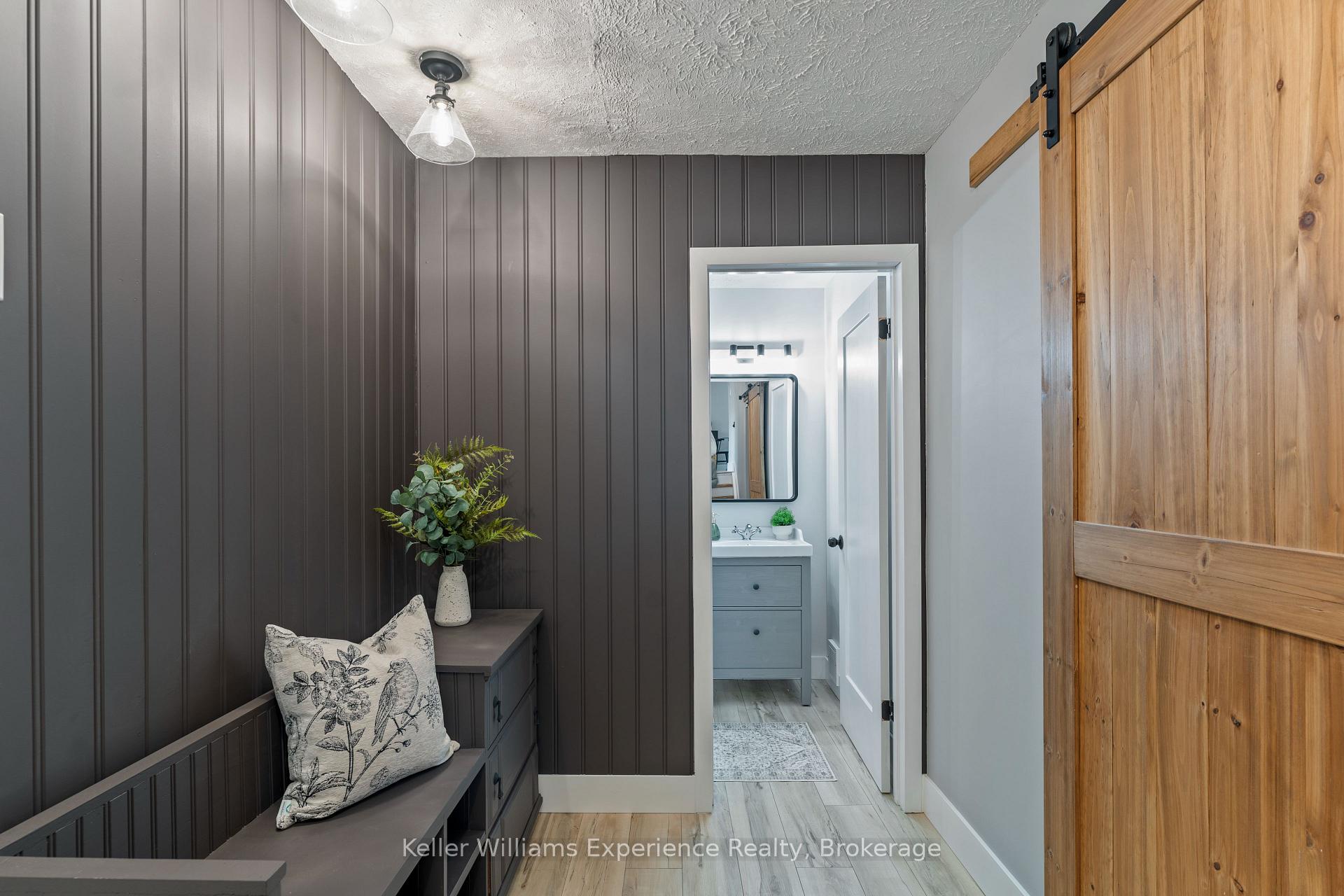 Photo 33 of 702473 Sideroad 5, Chatsworth — HOMEH