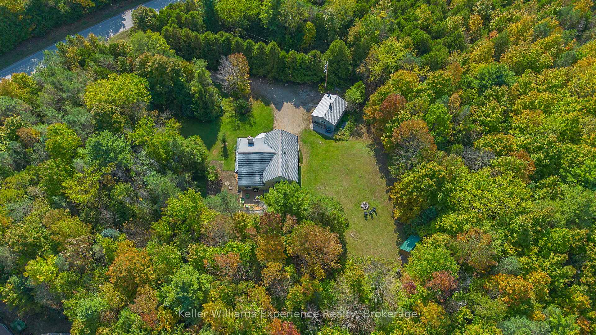 Photo 38 of 702473 Sideroad 5, Chatsworth — HOMEH