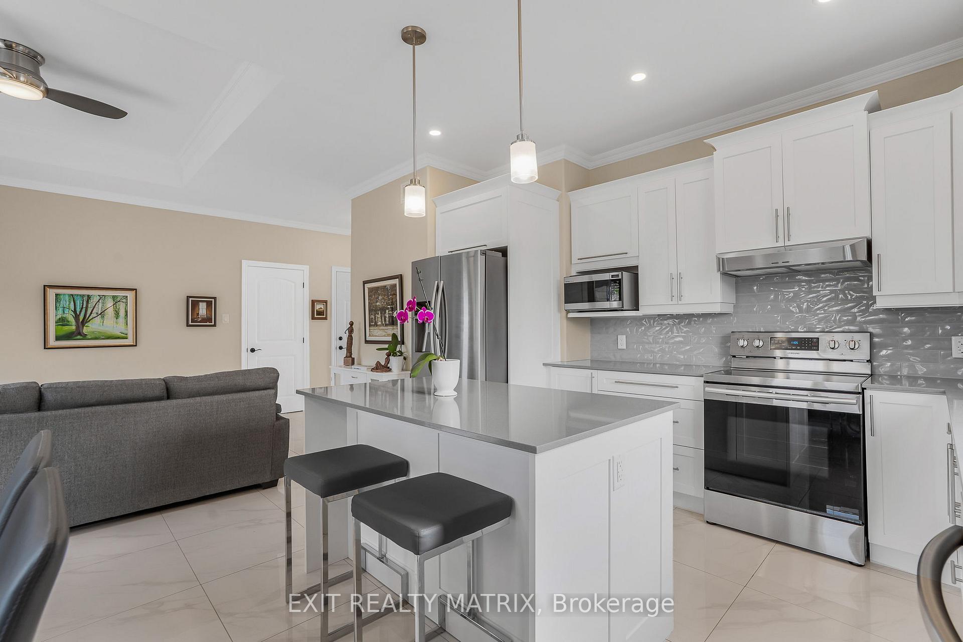 Photo 9 of 16 Julien Street, Champlain, L'Orignal — HOMEH