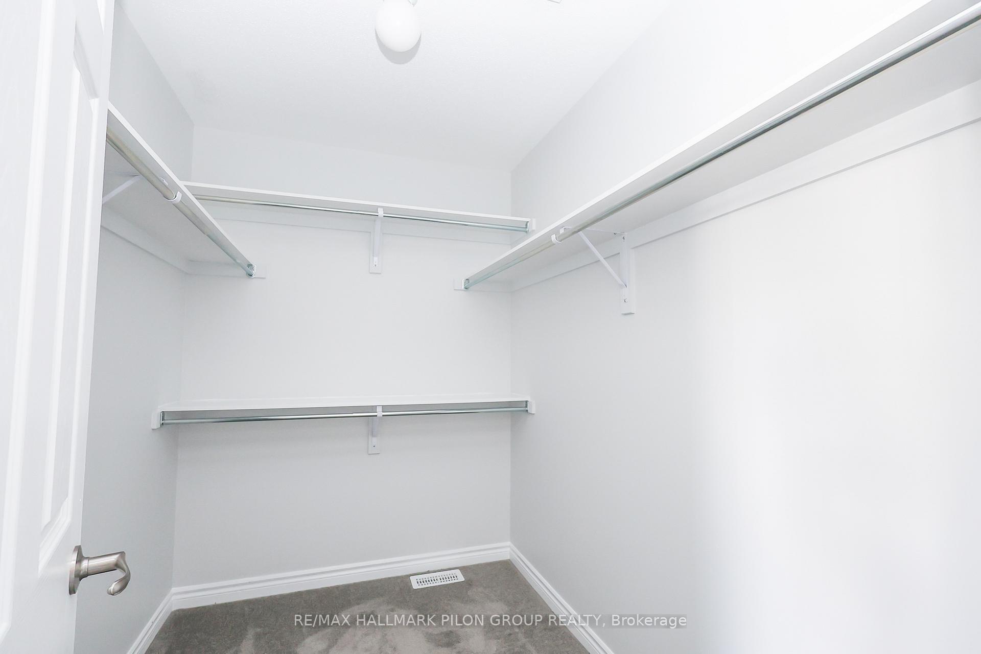 Photo 10 of 2297 Watercolours Way, Ottawa, Barrhaven - Half Moon Bay — HOMEH