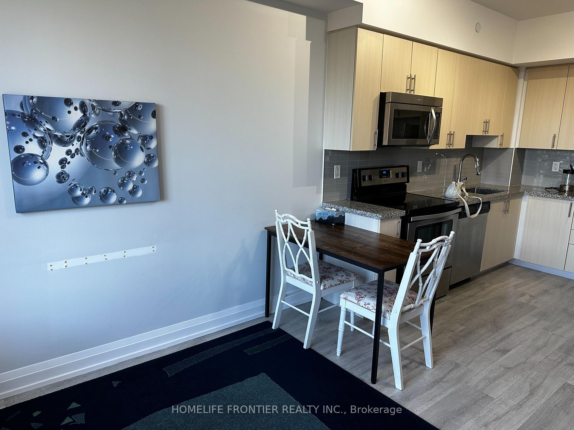 Photo 3 of Unit 717, 7900 Bathurst Street, Vaughan, Beverley Glen — HOMEH