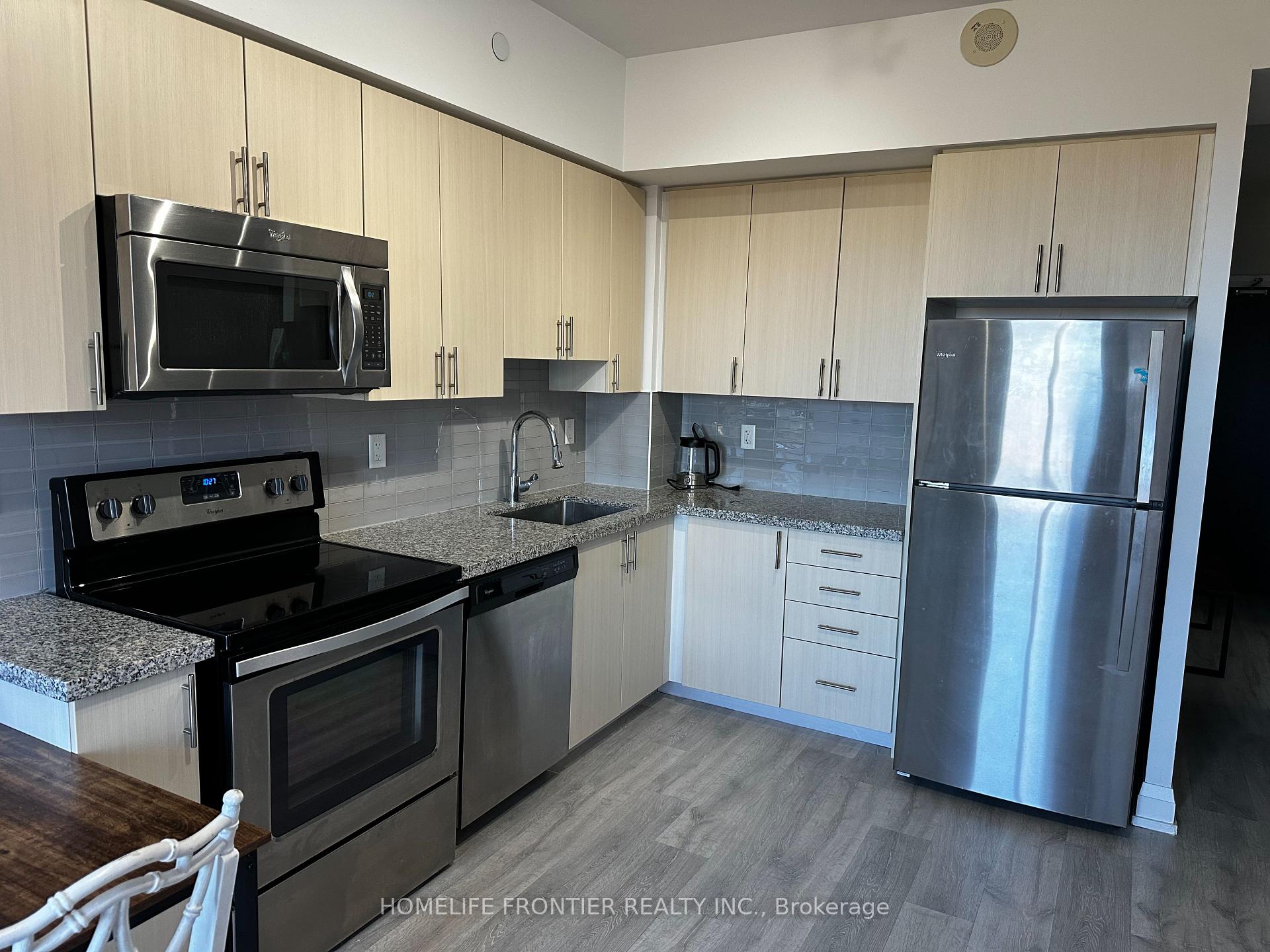 Photo 4 of Unit 717, 7900 Bathurst Street, Vaughan, Beverley Glen — HOMEH