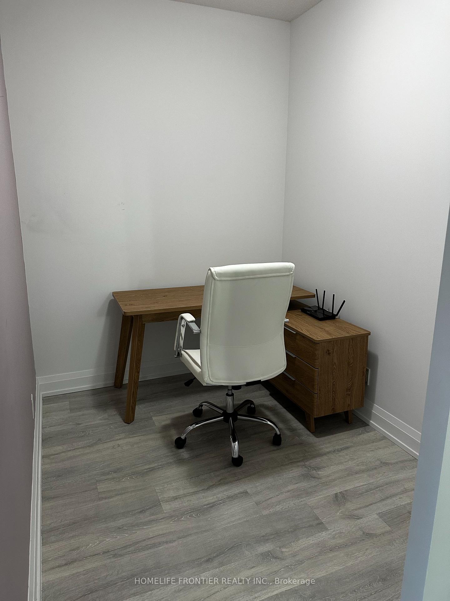 Photo 8 of Unit 717, 7900 Bathurst Street, Vaughan, Beverley Glen — HOMEH