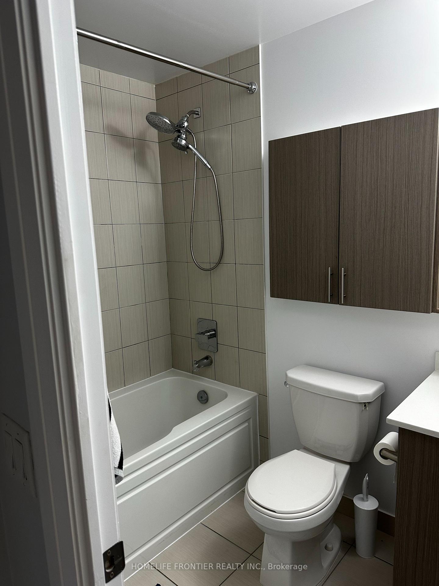 Photo 12 of Unit 717, 7900 Bathurst Street, Vaughan, Beverley Glen — HOMEH
