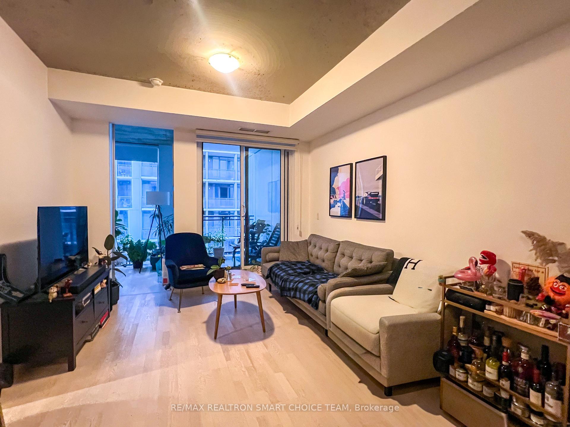 Photo 5 of Unit 603, 20 Gladstone Avenue, Toronto, Little Portugal — HOMEH